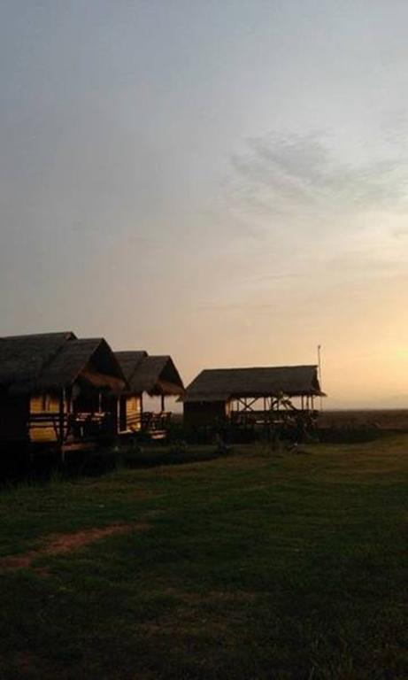 Lungcha Homestay Sam Roi Yot Exterior photo